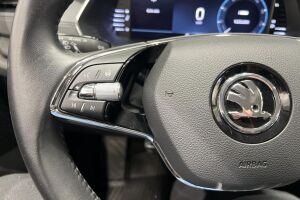 Skoda Octavia esikatselu 13