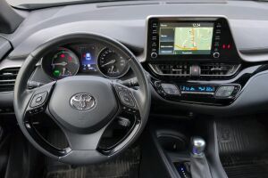 Toyota C-HR esikatselu 3