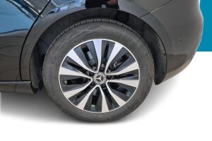 Mercedes-Benz A esikatselu 12