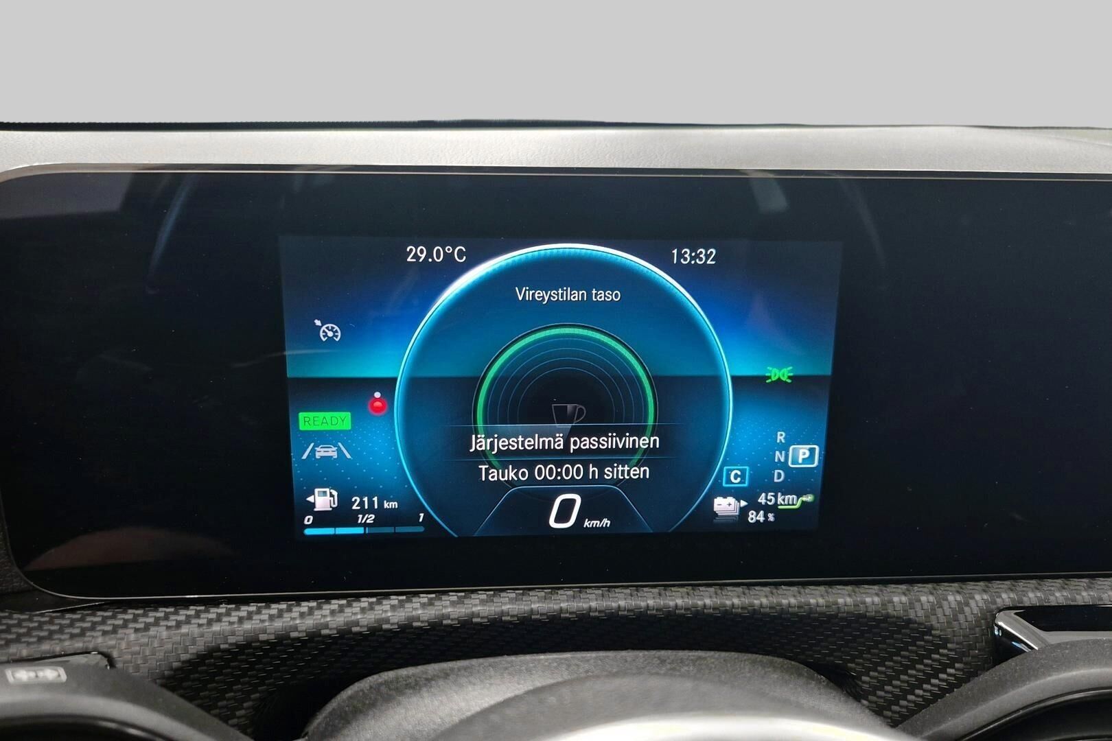 Mercedes-Benz A iso kuva 13