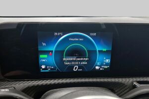 Mercedes-Benz A esikatselu 13