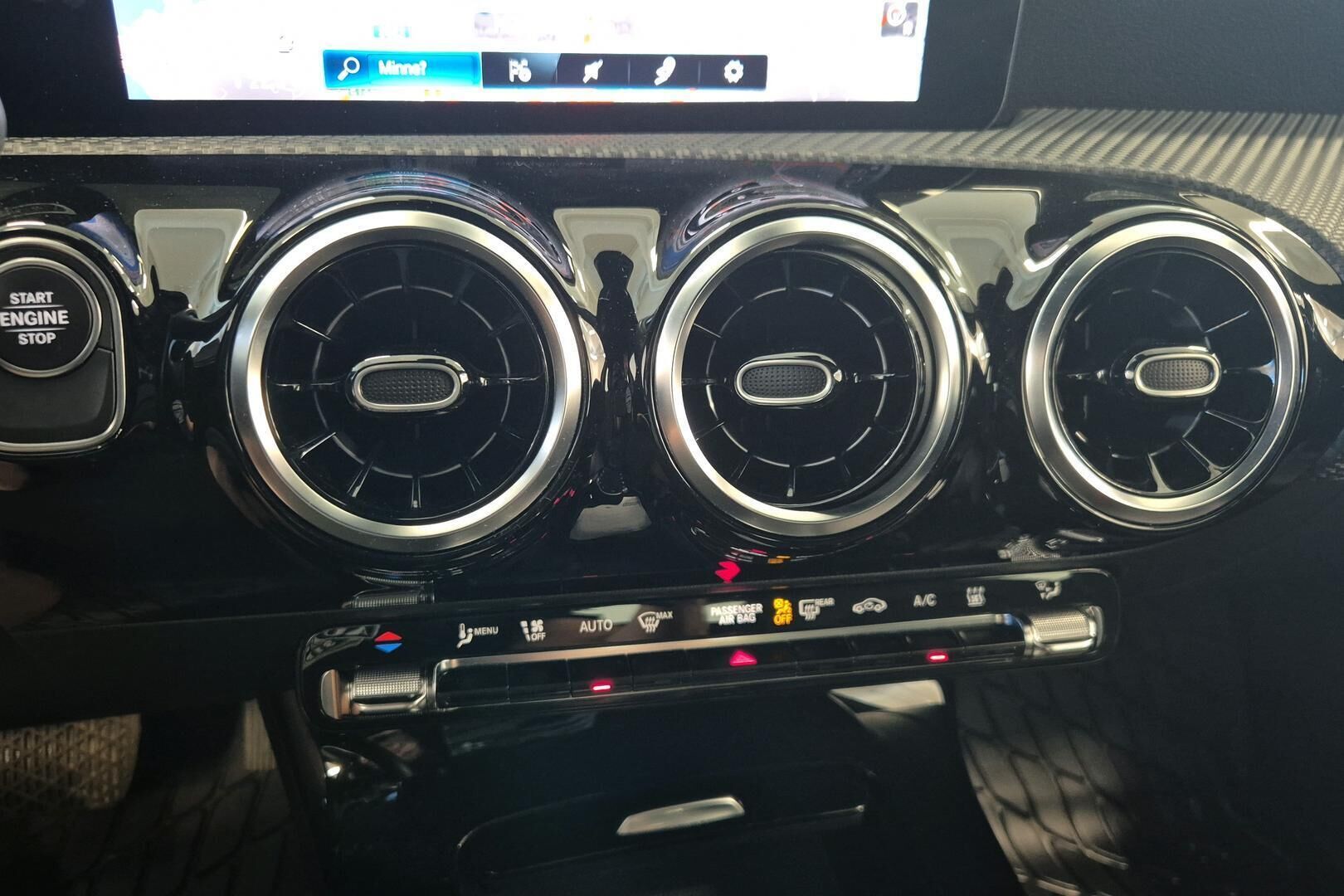 Mercedes-Benz A iso kuva 15