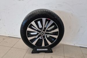 Mercedes-Benz A esikatselu 12