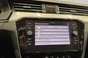 Volkswagen Passat esikatselu 23