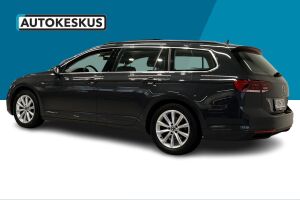 Volkswagen Passat esikatselu 17