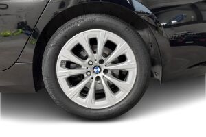 BMW 3-sarja esikatselu 12