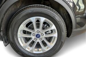 Ford Kuga esikatselu 11