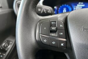 Ford Kuga esikatselu 15