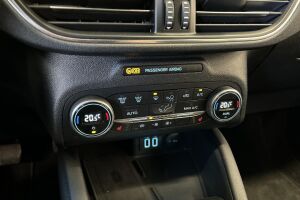 Ford Kuga esikatselu 18