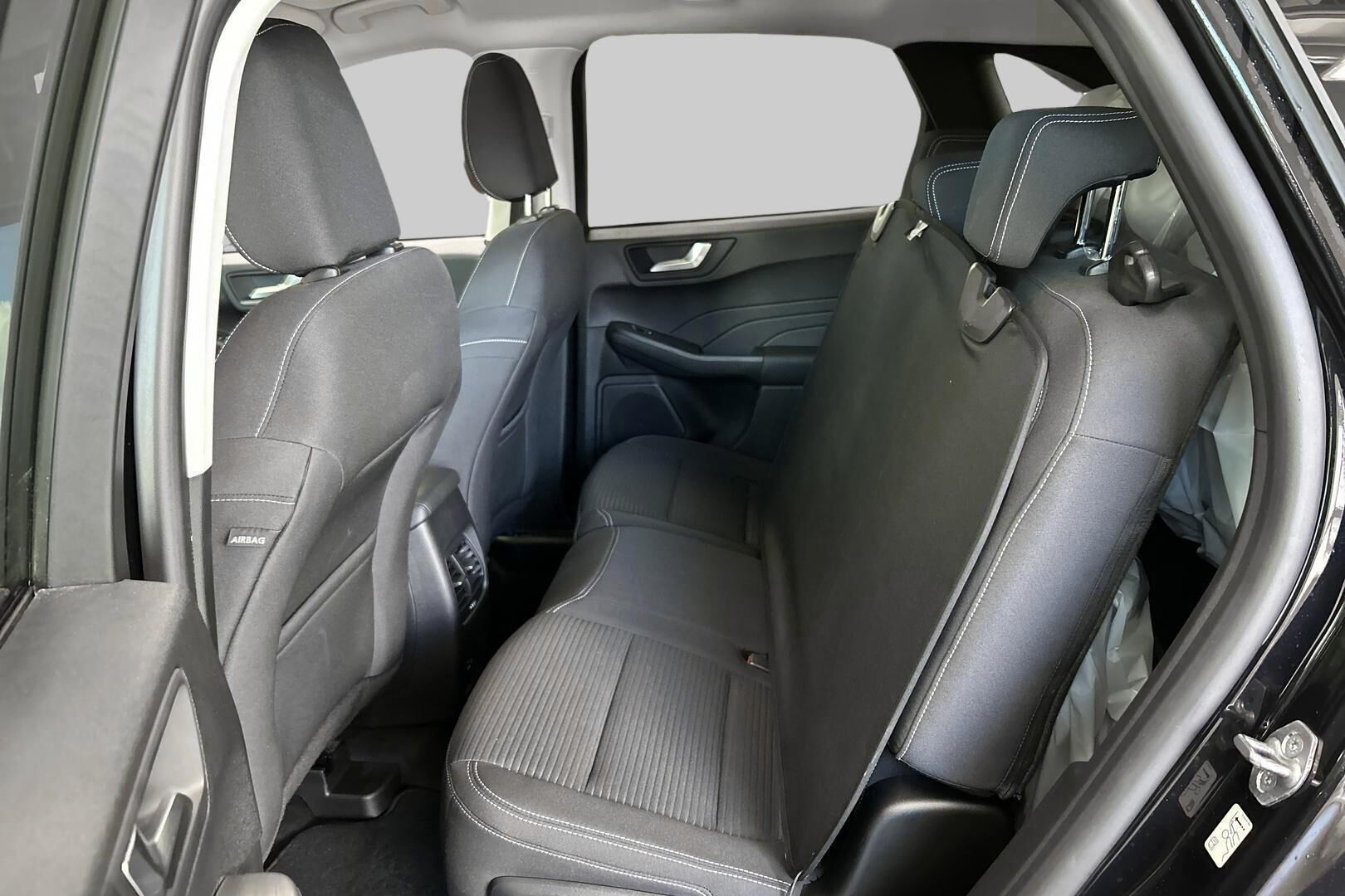 Ford Kuga iso kuva 9