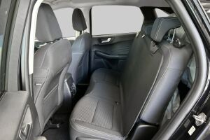 Ford Kuga esikatselu 9