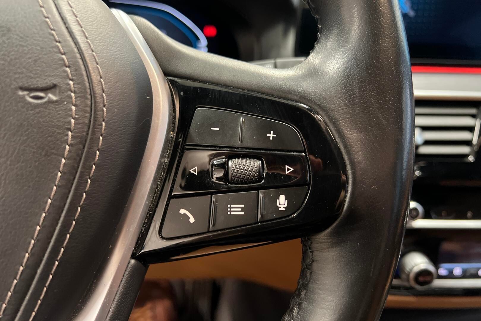 BMW 5-sarja iso kuva 26