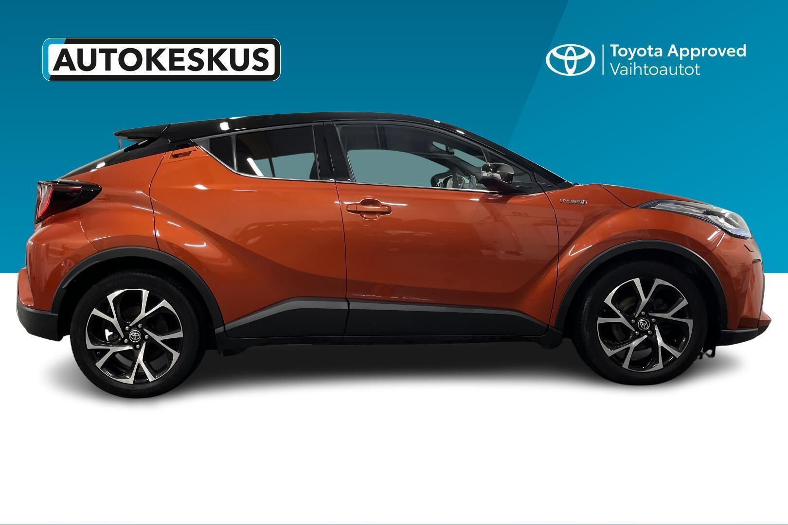 Toyota C-HR 2,0 Hybrid Intense Edition 2021, photo 4/17