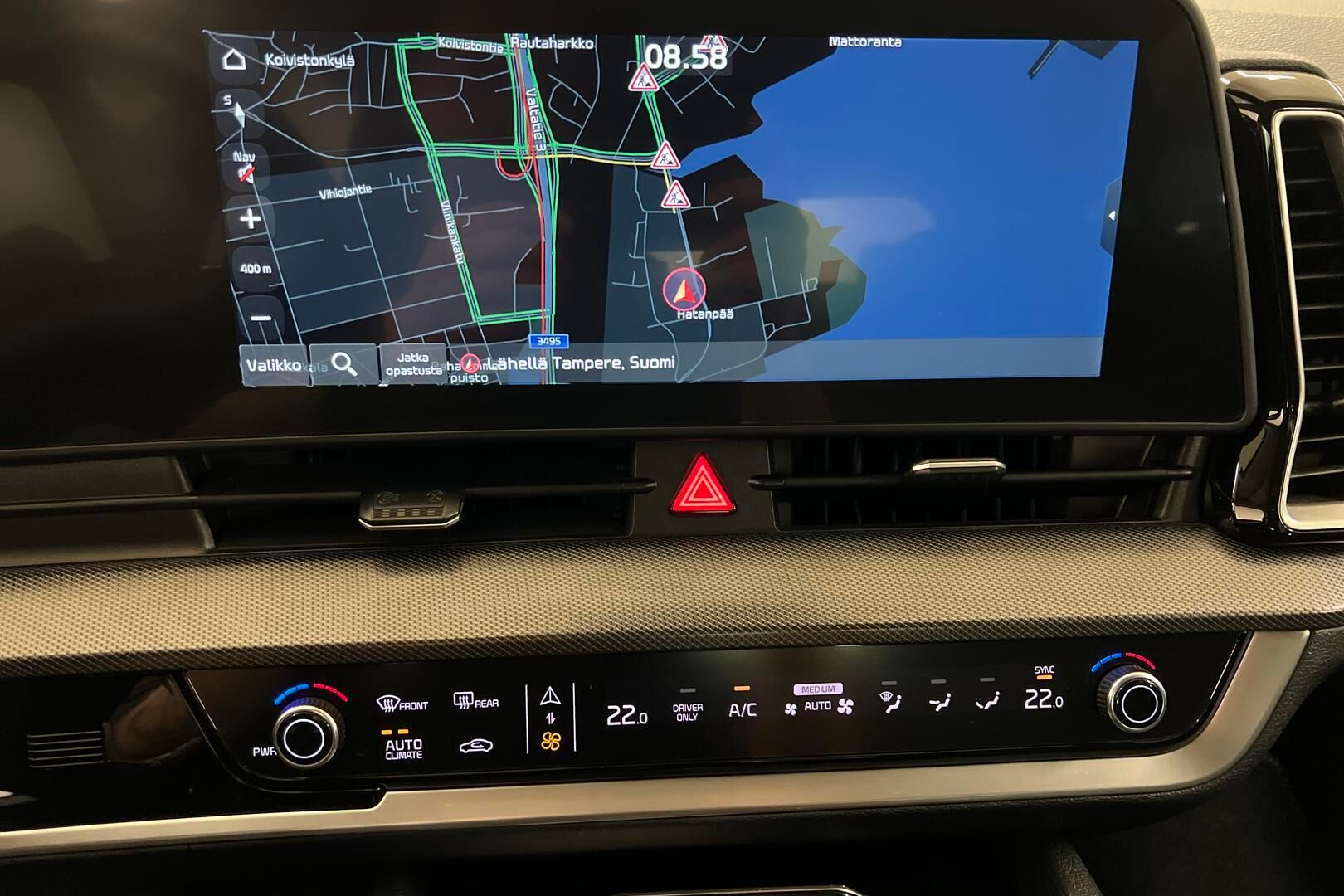 Kia Sportage iso kuva 14