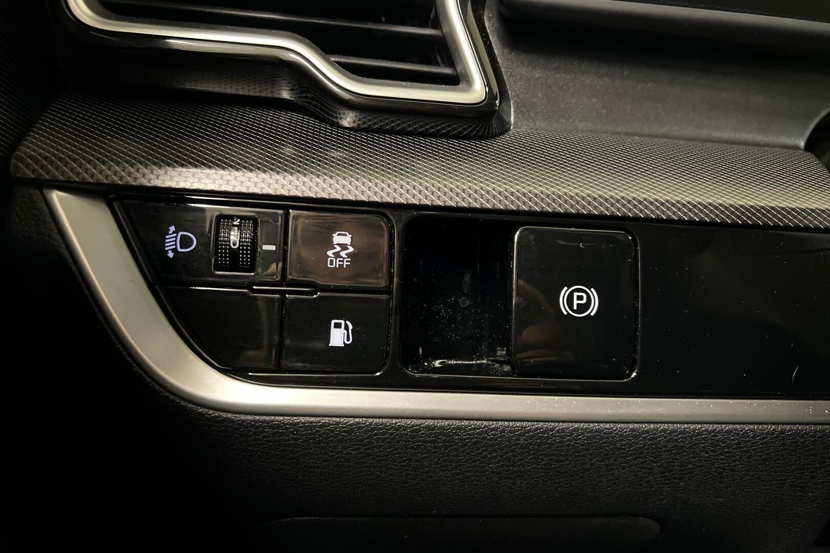 Kia Sportage iso kuva 18