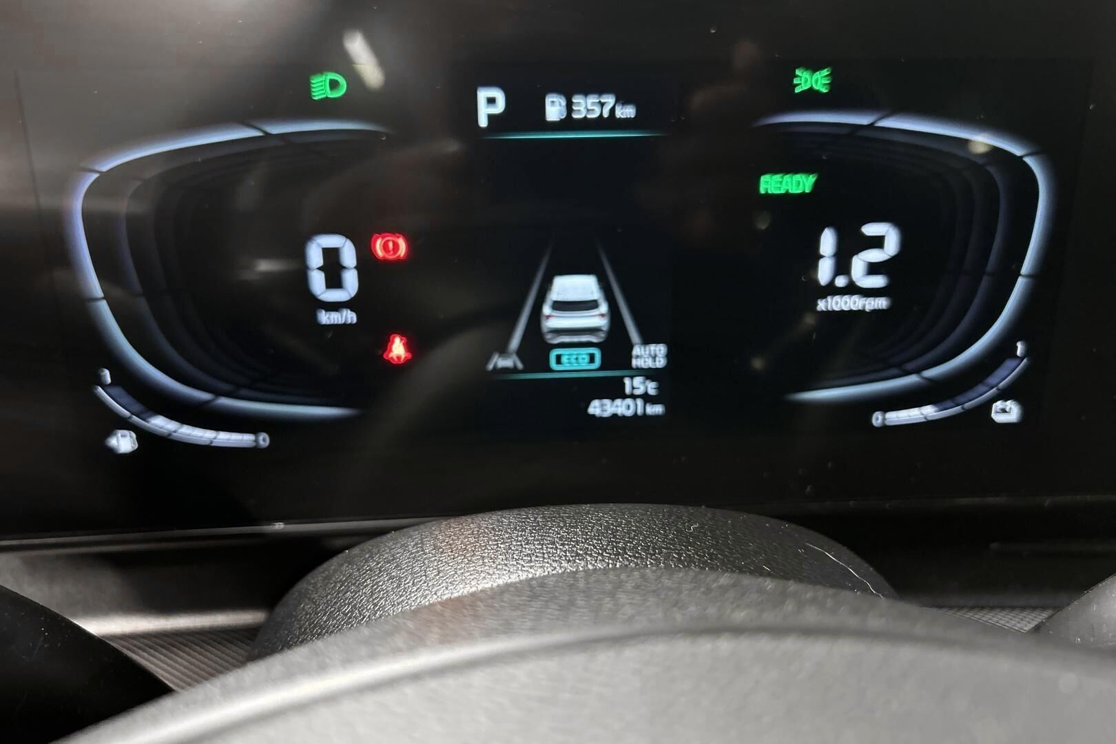 Kia Sportage iso kuva 13