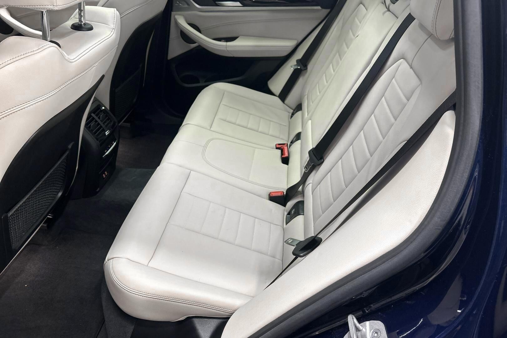 BMW X3 iso kuva 18