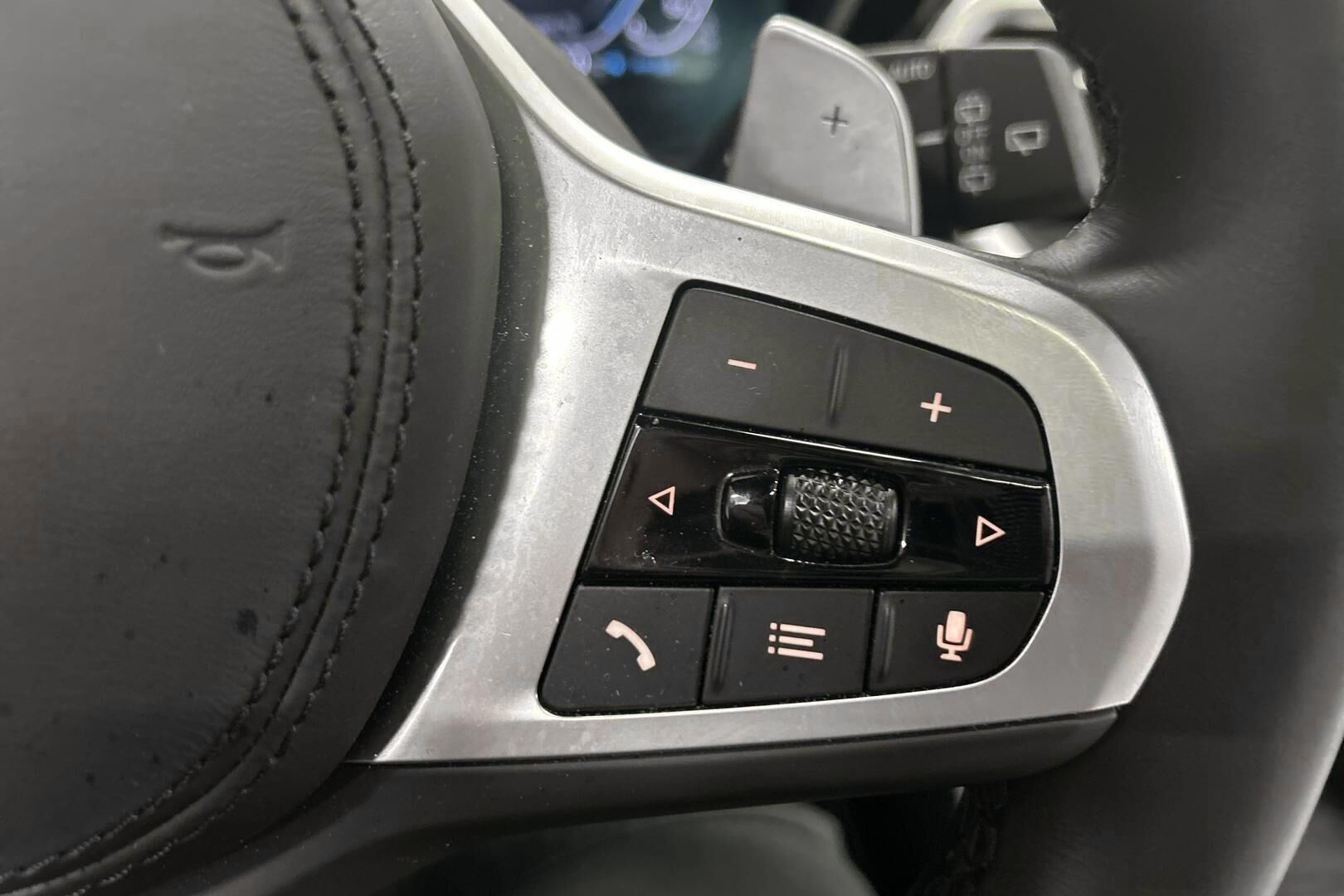 BMW X3 iso kuva 9