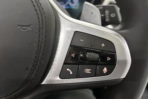 BMW X3 esikatselu 9
