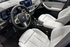 BMW X3 esikatselu 19