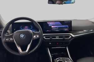 BMW i4 esikatselu 9