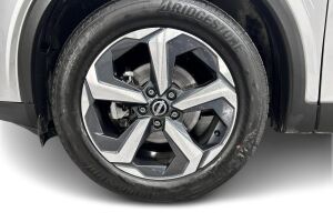 Nissan Qashqai esikatselu 12