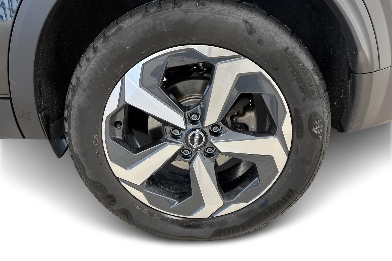 Nissan Qashqai iso kuva 13