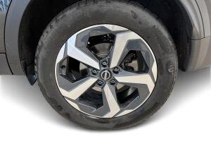 Nissan Qashqai esikatselu 11