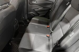 Nissan Qashqai esikatselu 10