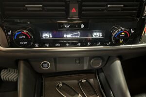 Nissan Qashqai esikatselu 17