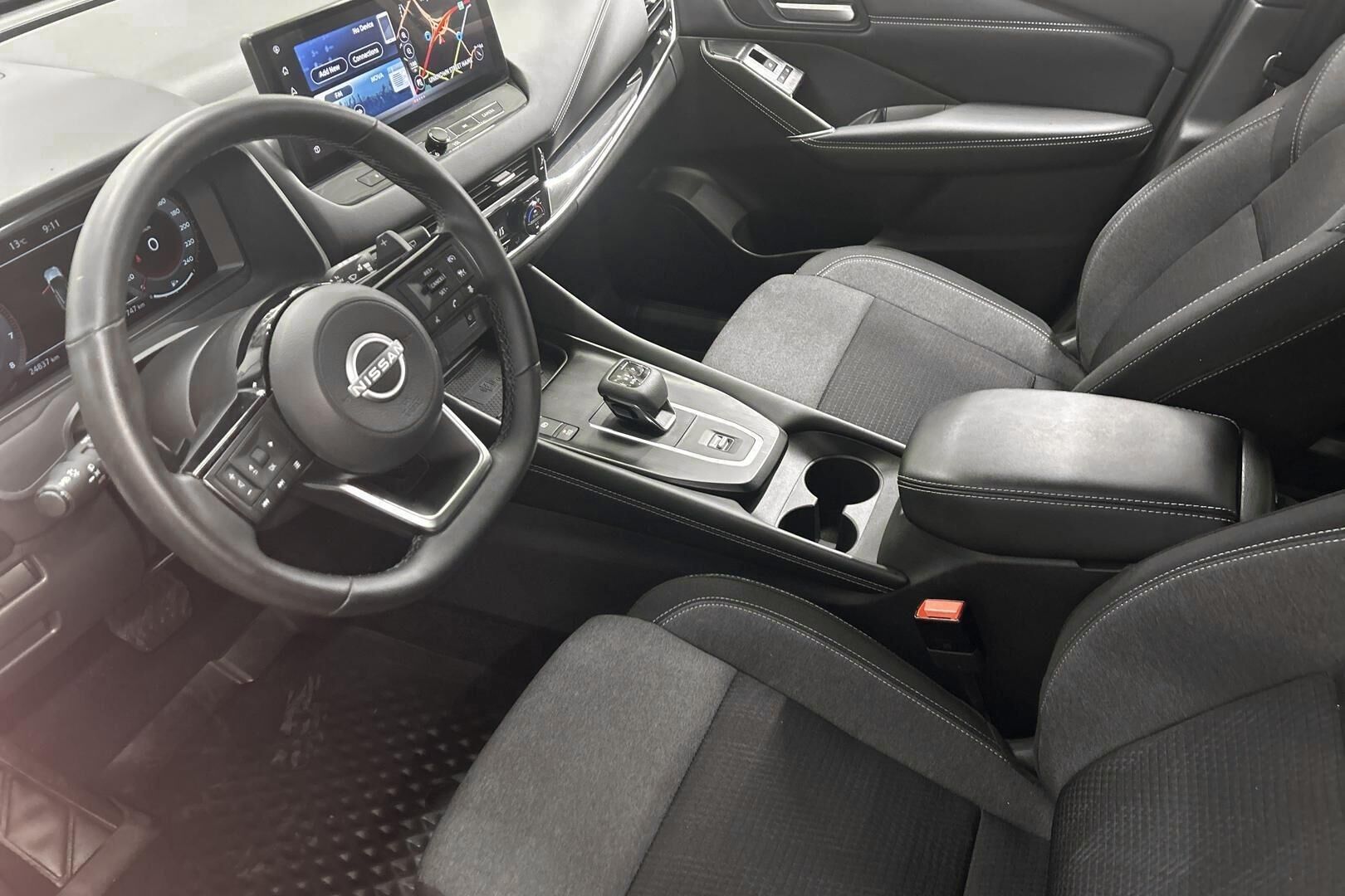 Nissan Qashqai iso kuva 9
