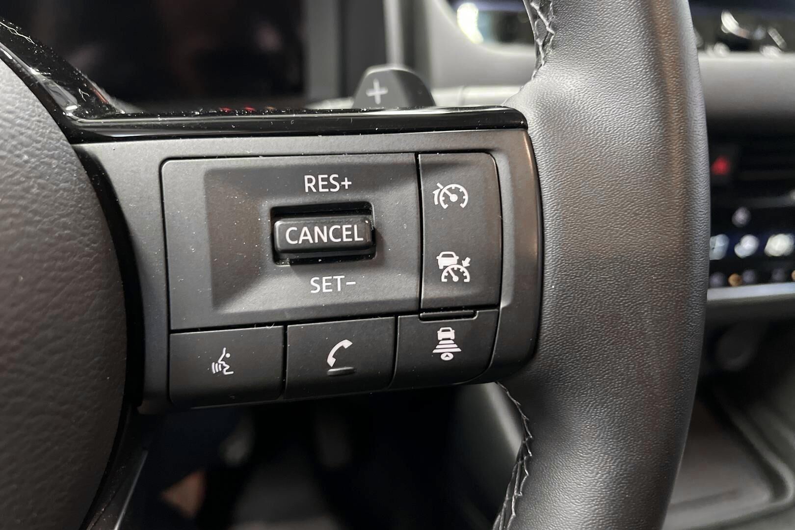 Nissan Qashqai iso kuva 12