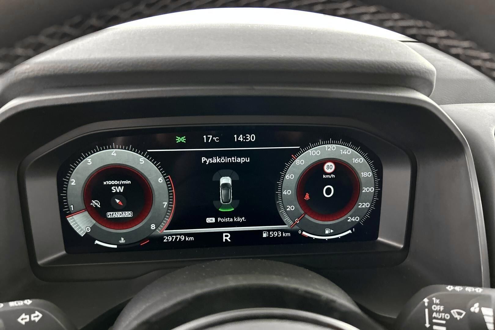 Nissan Qashqai iso kuva 20