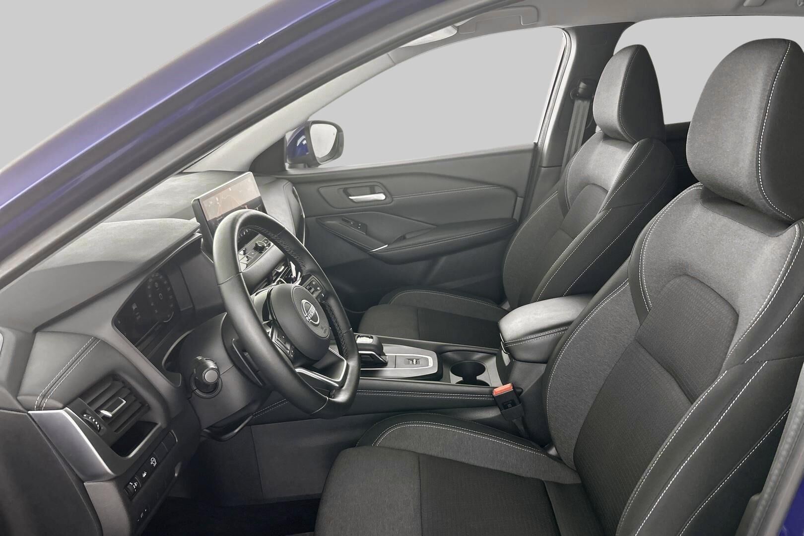 Nissan Qashqai iso kuva 9