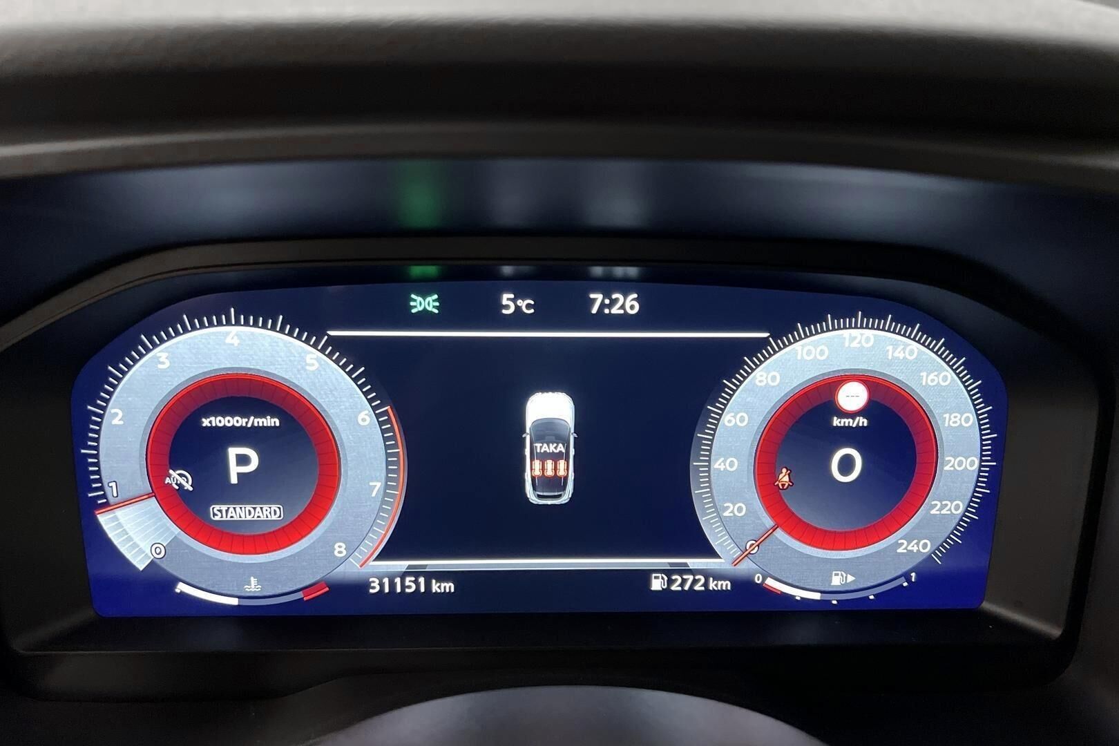 Nissan Qashqai iso kuva 14