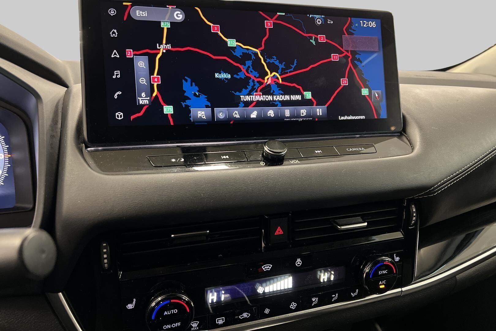 Nissan Qashqai iso kuva 12