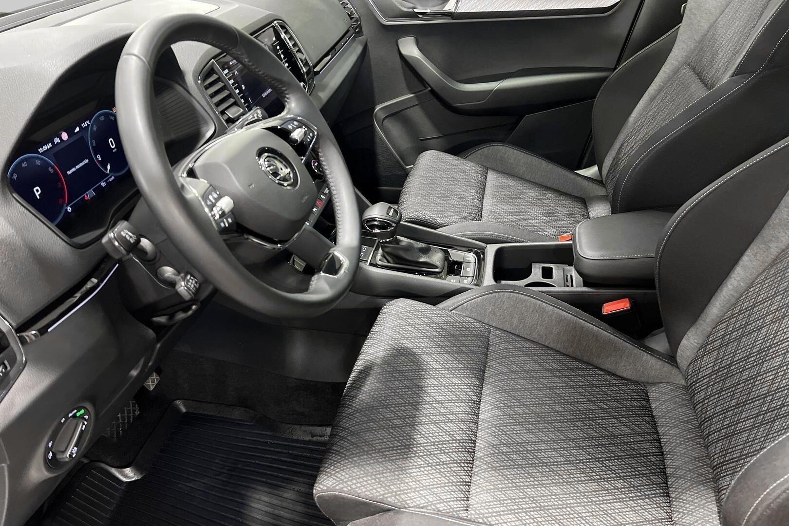 Skoda Karoq iso kuva 9