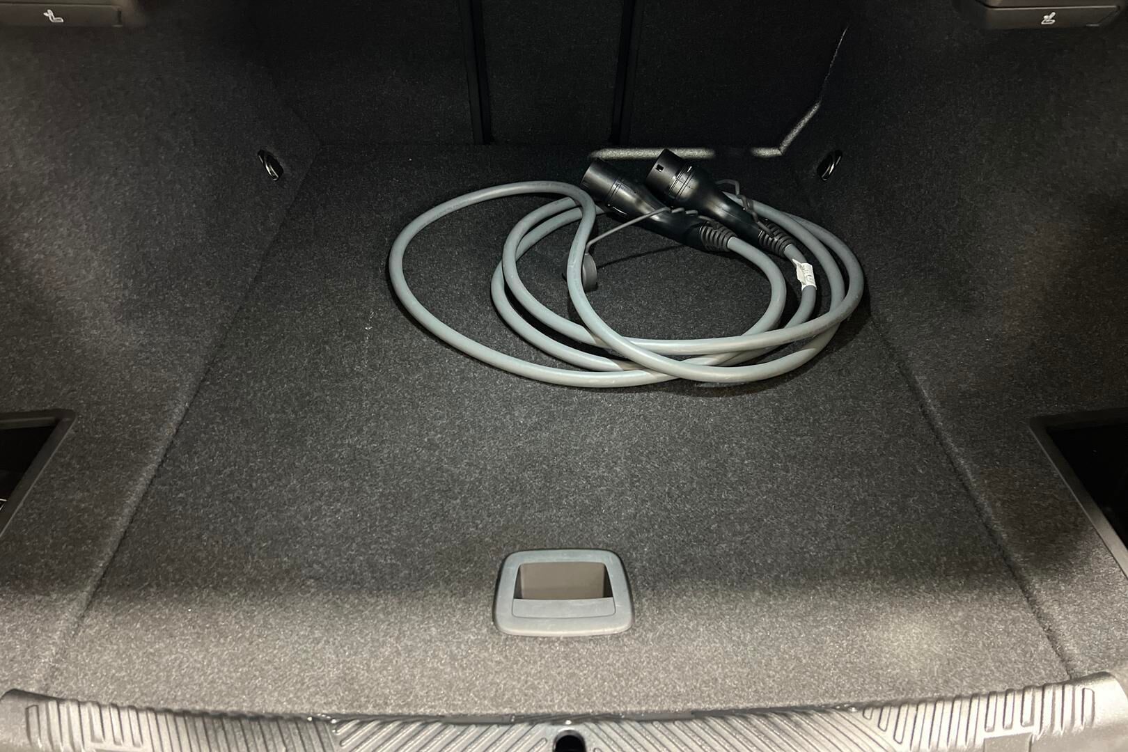 BMW i5 iso kuva 11