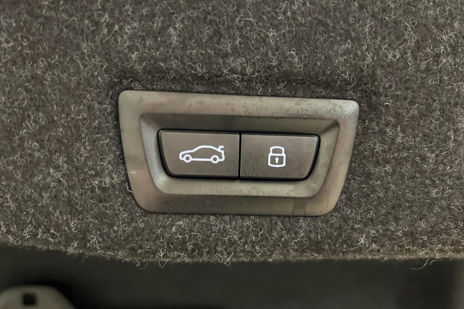 BMW i5 iso kuva 13