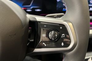 BMW i5 esikatselu 18