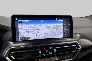 BMW X3 esikatselu 21