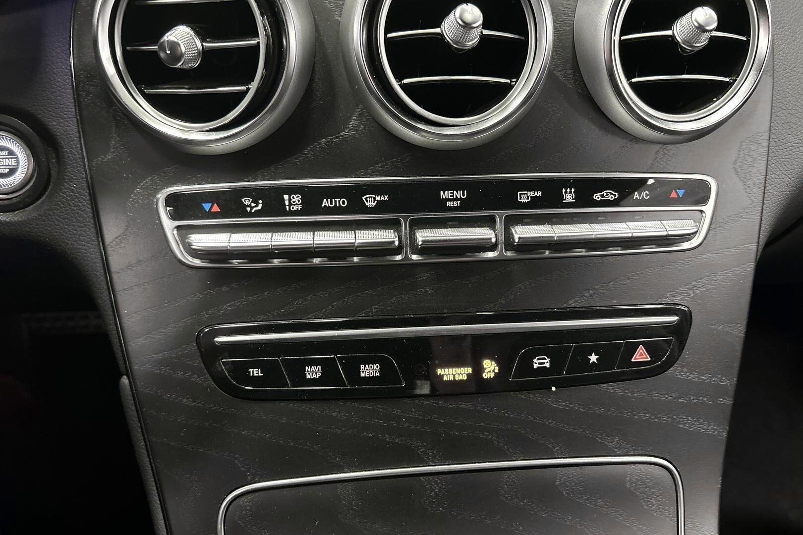 Mercedes-Benz GLC iso kuva 19