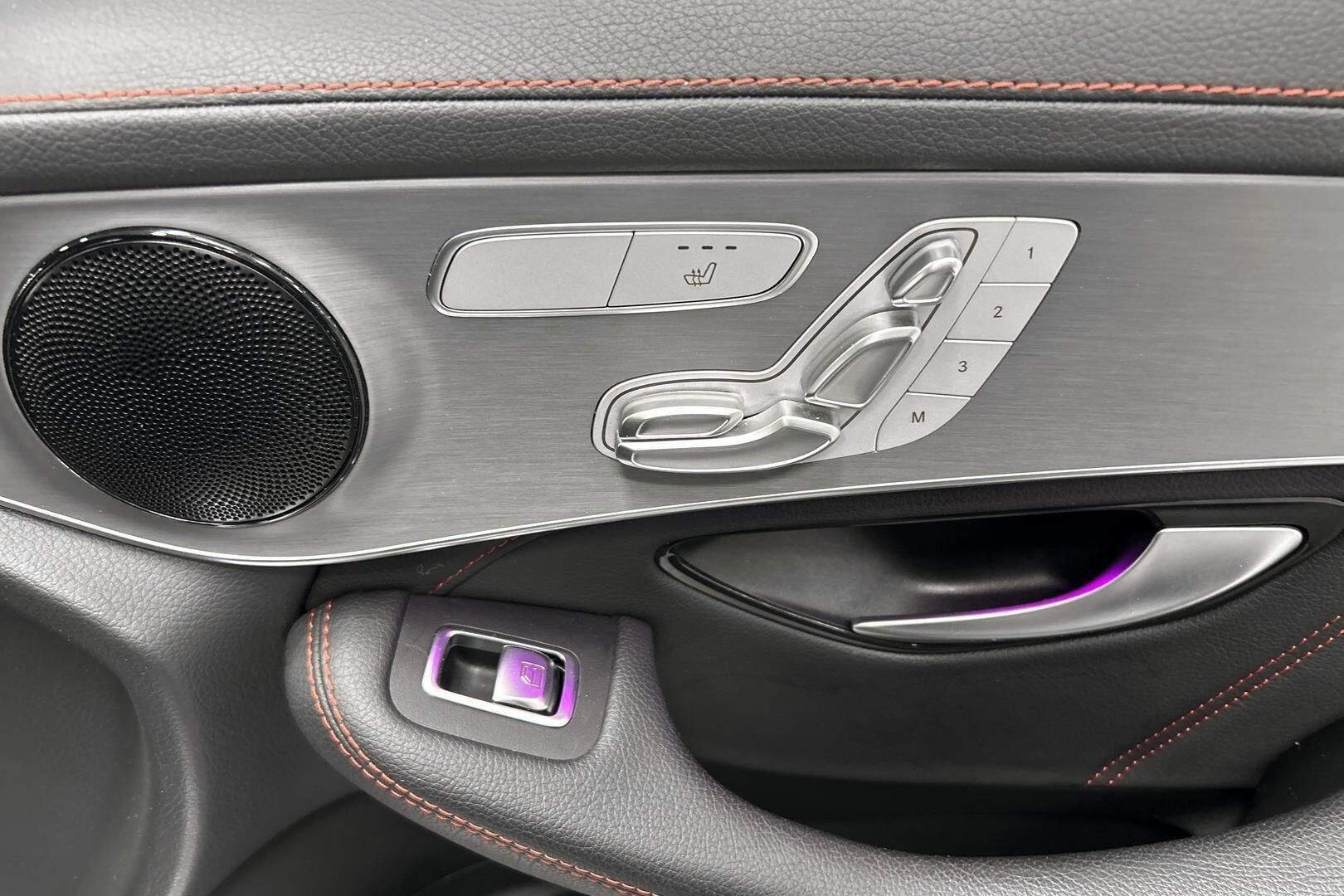 Mercedes-Benz GLC iso kuva 42