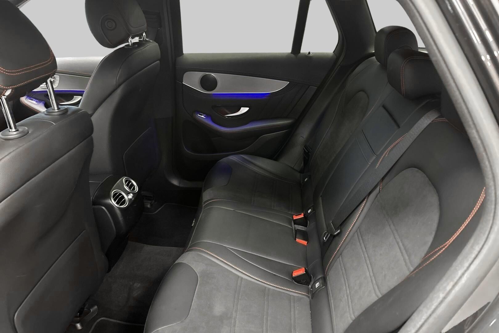 Mercedes-Benz GLC iso kuva 8