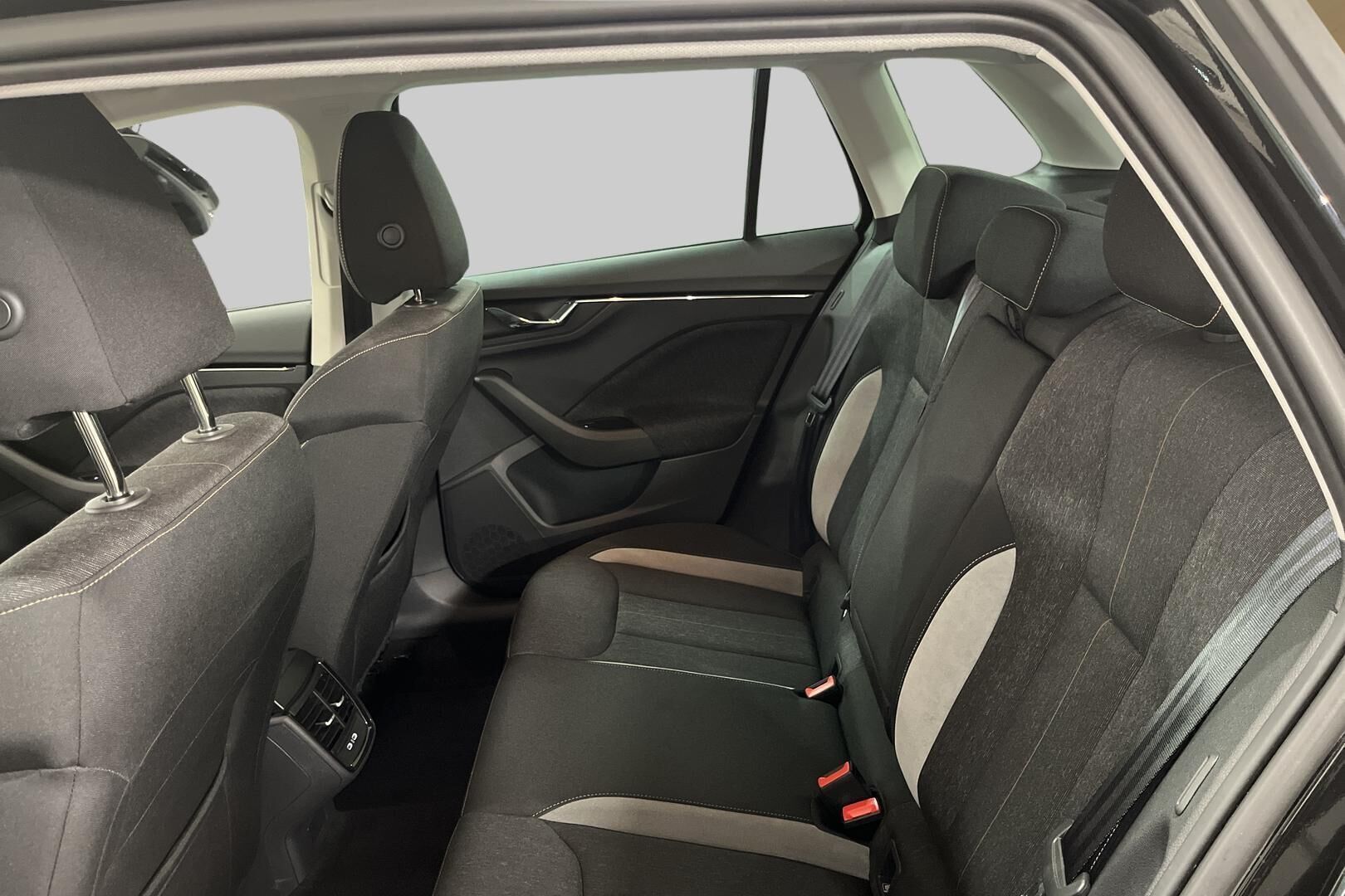 Skoda Kamiq iso kuva 10