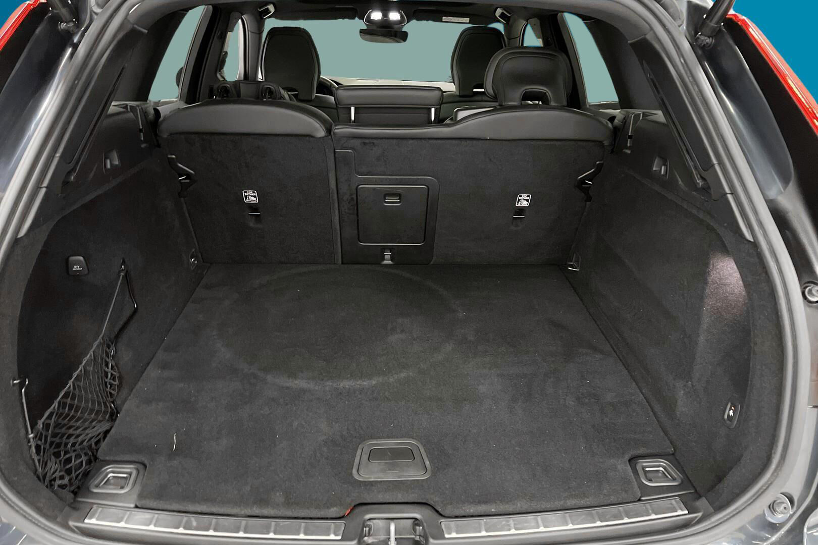 Volvo XC60 iso kuva 12