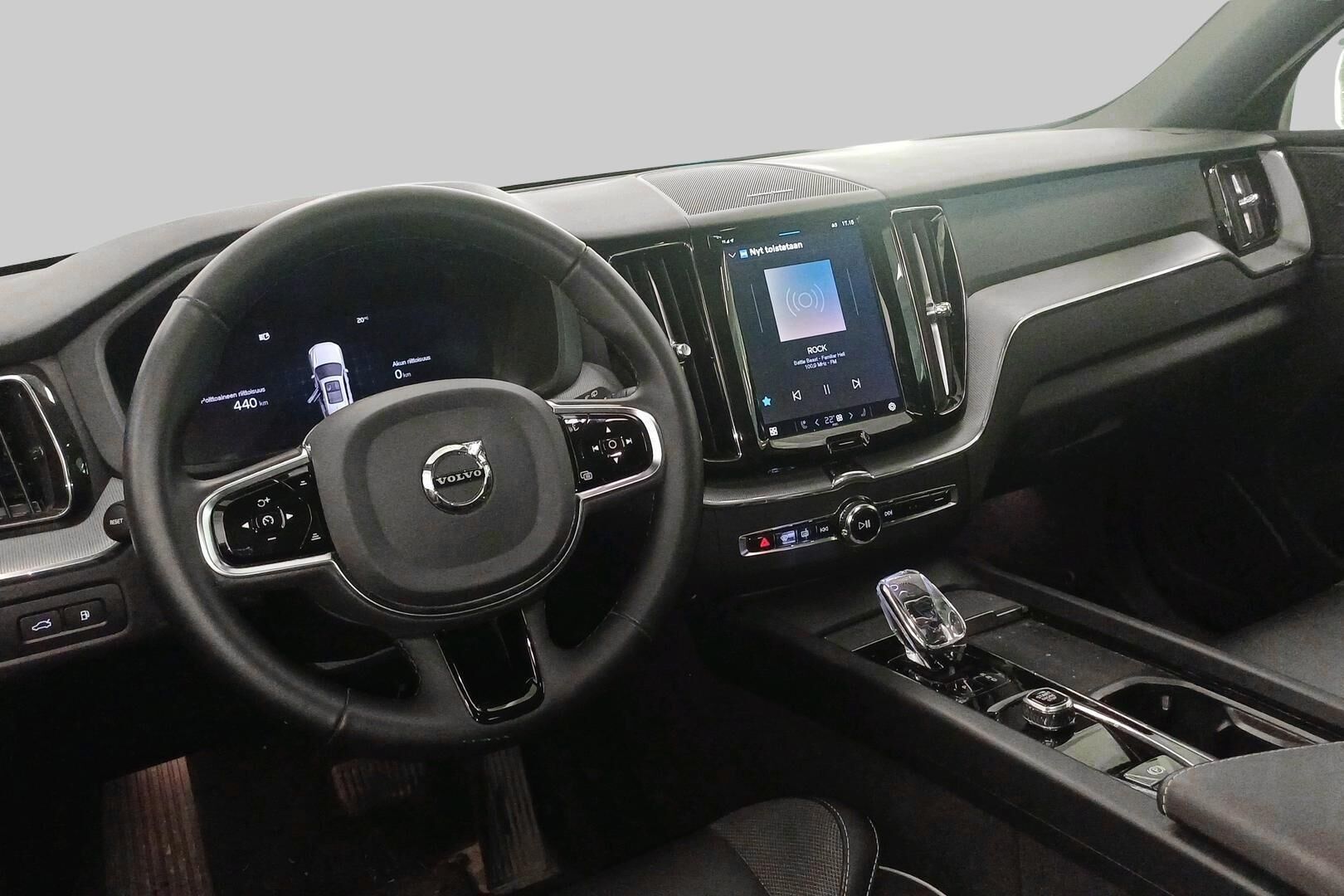 Volvo XC60 iso kuva 2