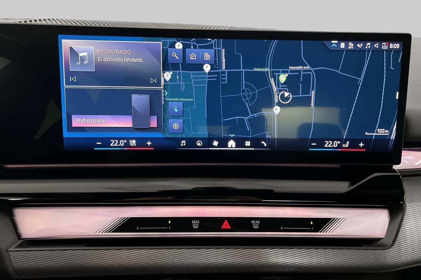 BMW i5 iso kuva 10