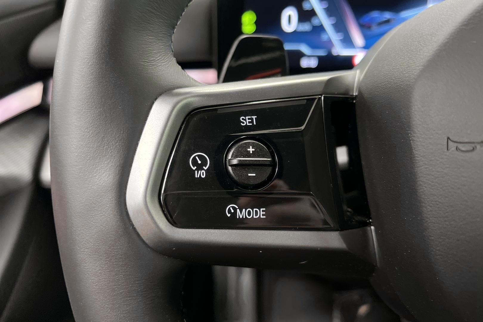BMW i5 iso kuva 20