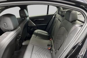 BMW i5 esikatselu 7
